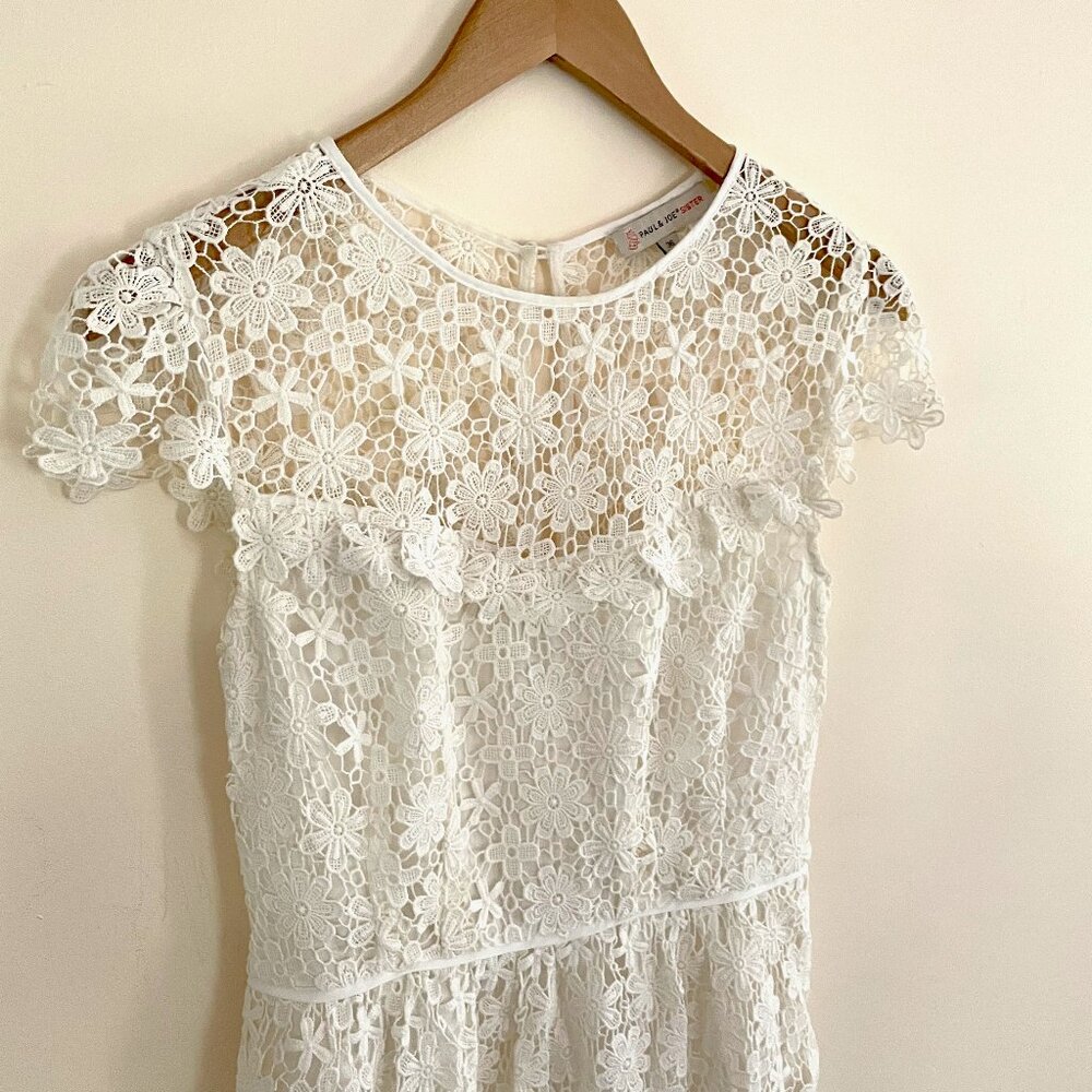 Paul & Joe Sister Short Sleeve White Lace Gown Size 36